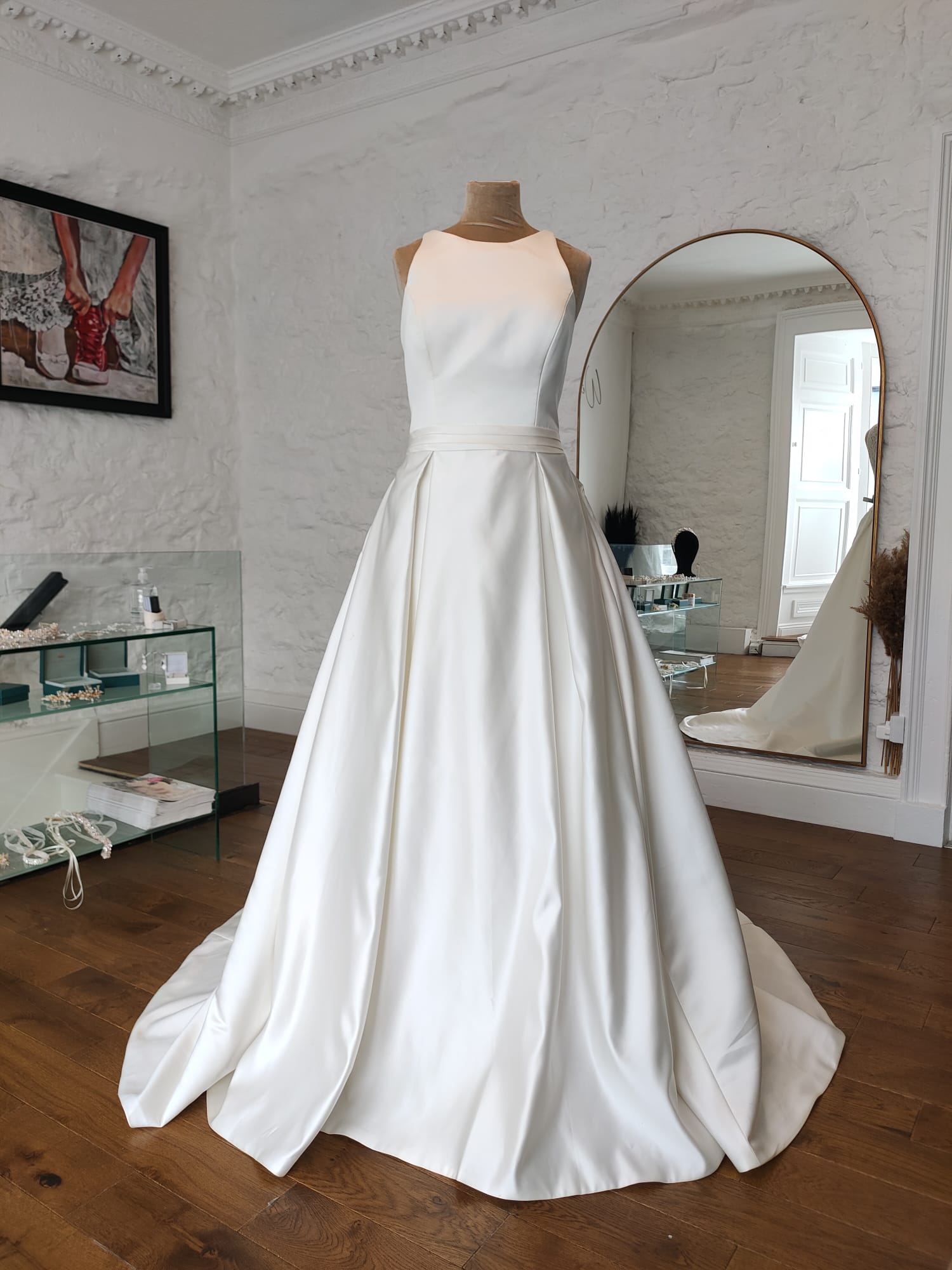 Enzoani wedding dress