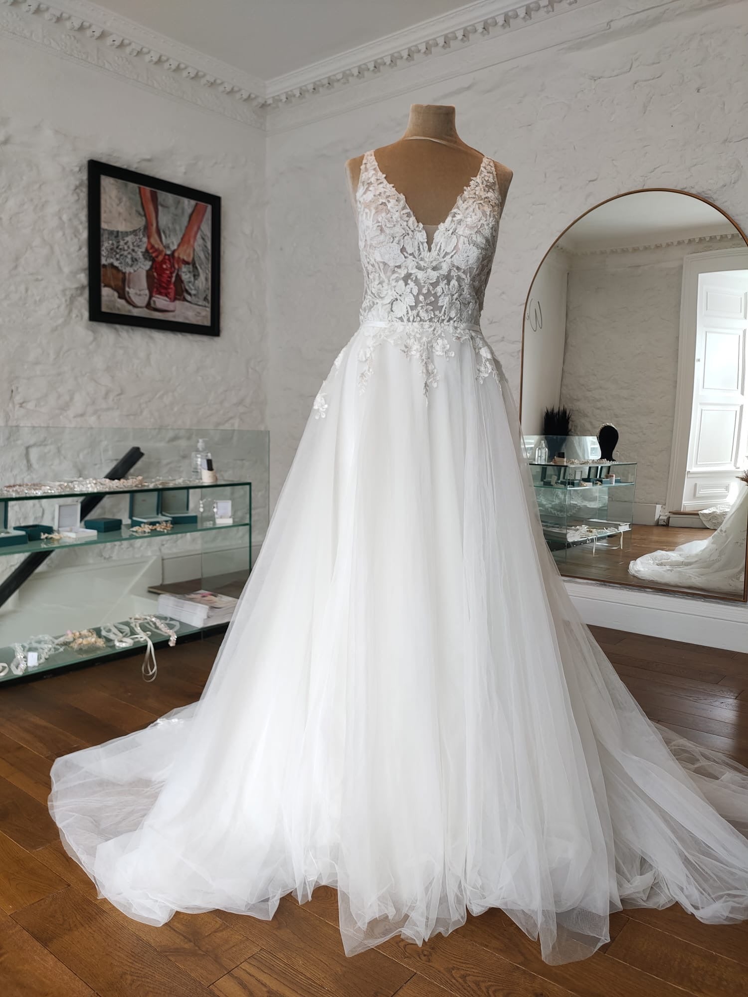 White Rose wedding dress